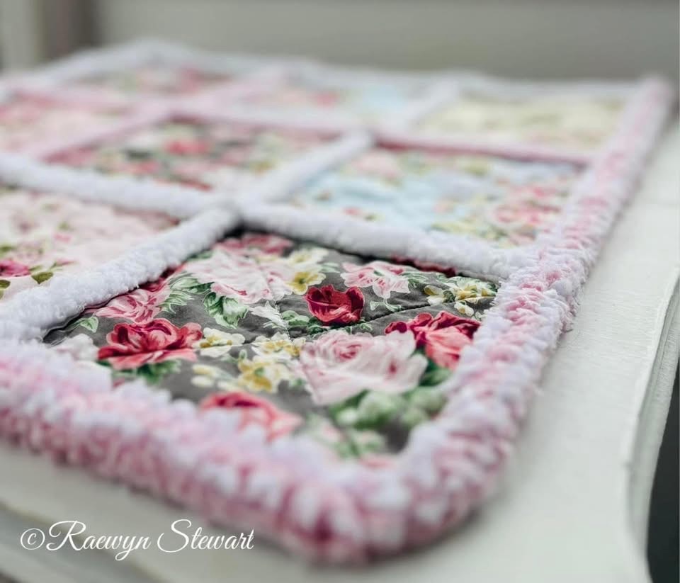Snipping rounded corners – Raewyn Stewart – home of fluffy seams & non ...